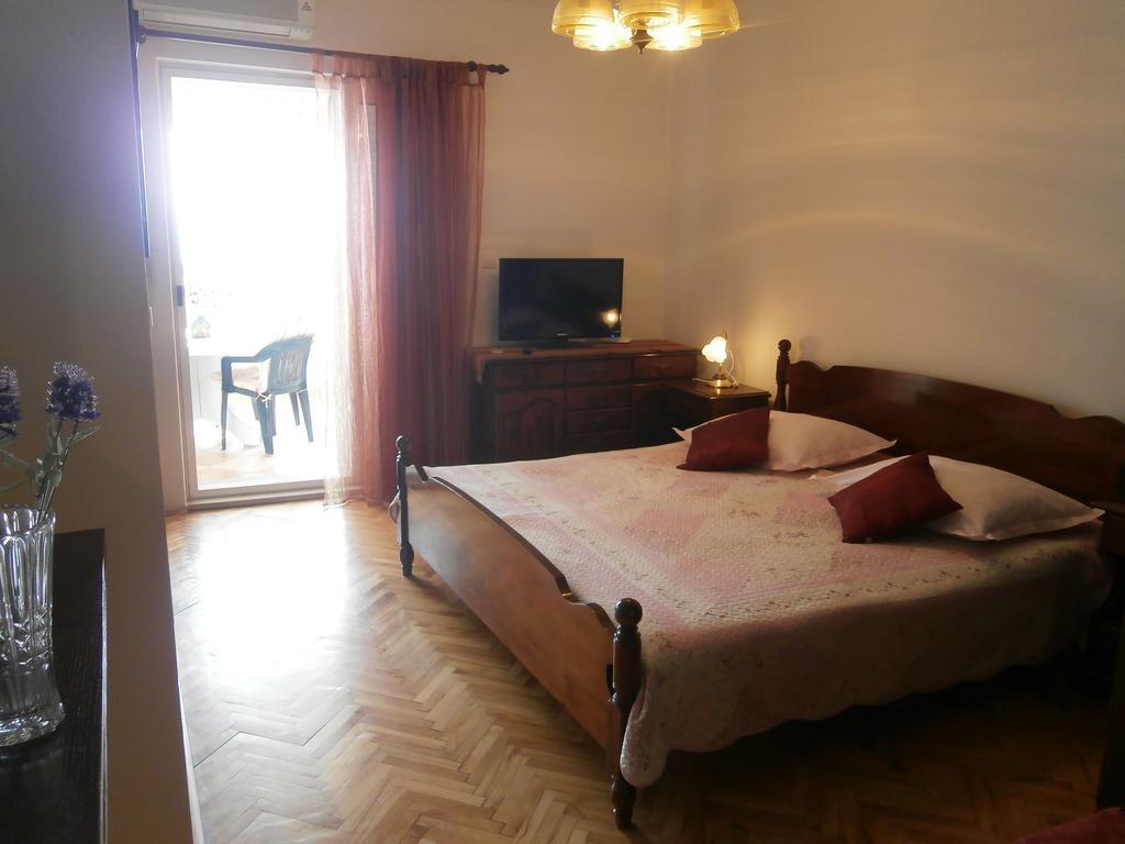 Apartmani Smiljana マカルスカ エクステリア 写真