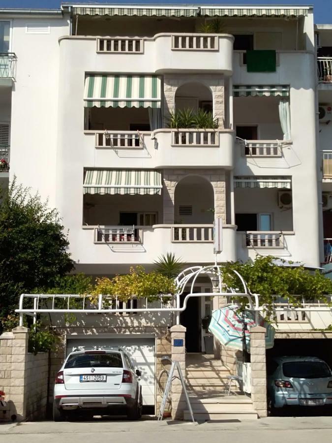 Apartmani Smiljana マカルスカ エクステリア 写真