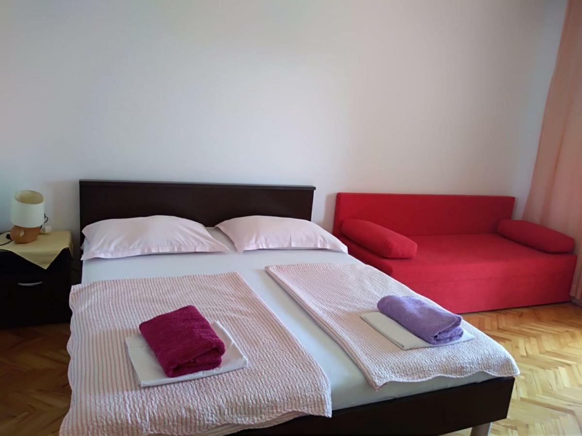 Apartmani Smiljana マカルスカ エクステリア 写真